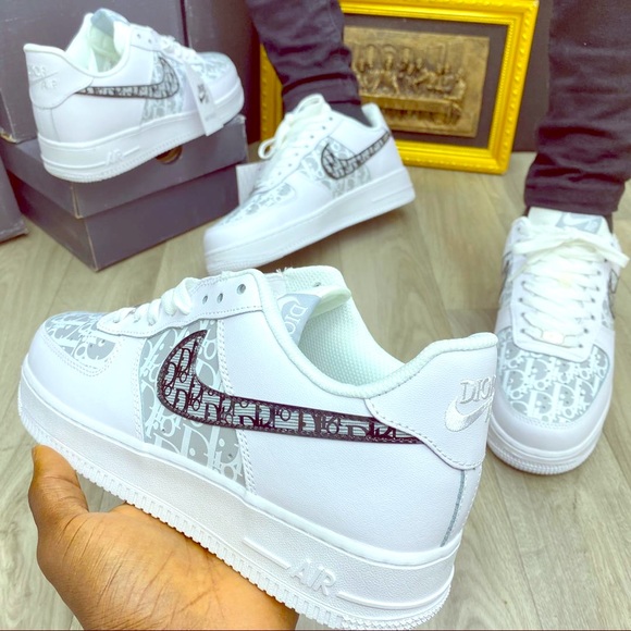 New Sneakers Available for sale!! Cheap price - Picture 1 of 9